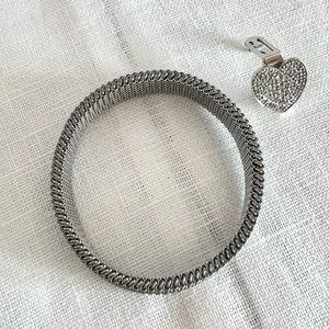 silver bracelet with zirconia heart